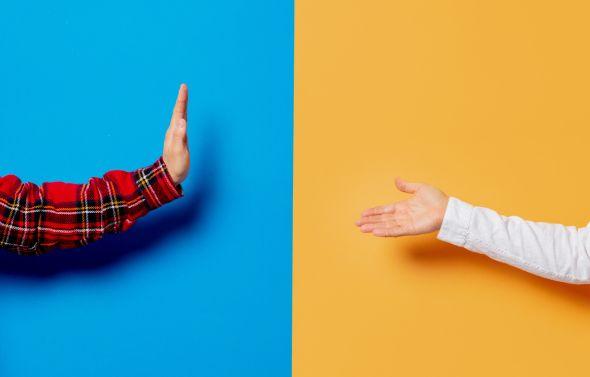 Some guests may hesitate when asked to sign a short term rental agreement—and that’s understandable. Contracts can feel formal, especially when someone’s just trying to relax over a holiday weekend.